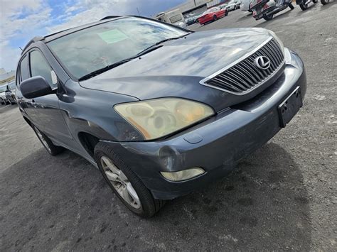2004 Lexus RX 330