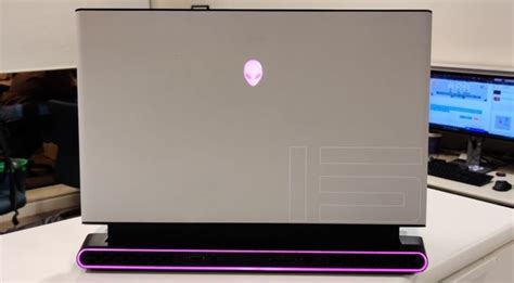 Alienware M15 R2 Review: A Light And Powerful Gaming Laptop With Some ...