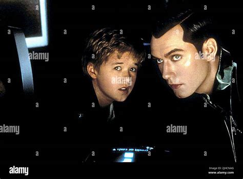 Haley Joel Osment Ai 的图像结果