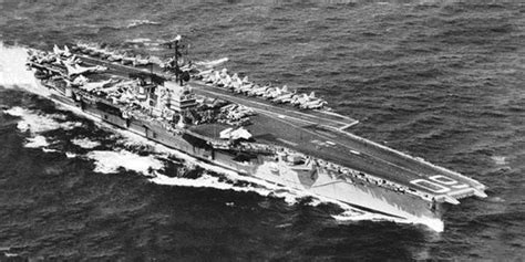 Intercept Saratoga – A Photo for Fidel Castro | War History Online