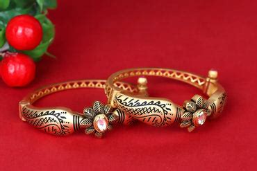 Buy Antique Gold Bracelet Online – Latest Vintage Bracelet Collection ...