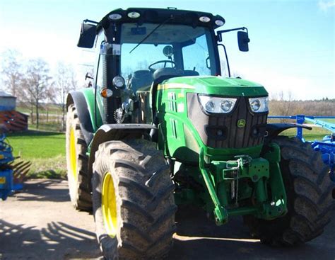 86.900 Euro: John Deere 6125 R Traktor mit Alö Quicke Frontlader ...