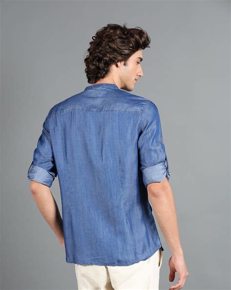 IDENTITI Men Slim Fit Mandarin Collar Solid Shirt In Blue.