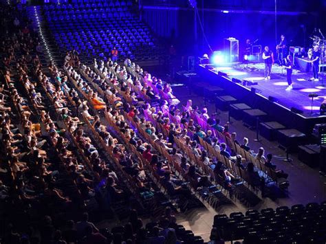 Accidental fun - Researchers study COVID-19 spread in packed German ...