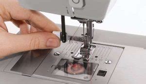 Threading My Singer Sewing Machine 4423 的图像结果