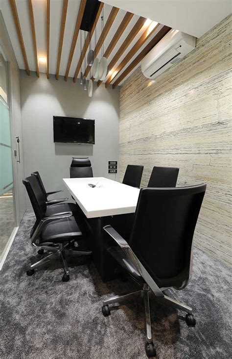 Aril | Office Gallery