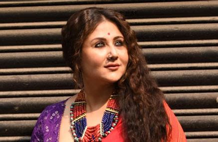 Swastika Mukherjee Age, Biography, Height, Birthday, Family, Movies ...