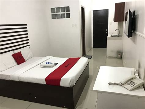 REDDOORZ @ JARDIN LRT TAYUMAN MANILA - Hotel Reviews, Photos, Rate ...