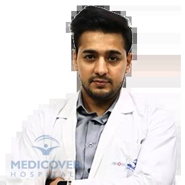 Dr. Spandan Koshire | Dhakhtarka Lafaha | Isbitaalada Medicover