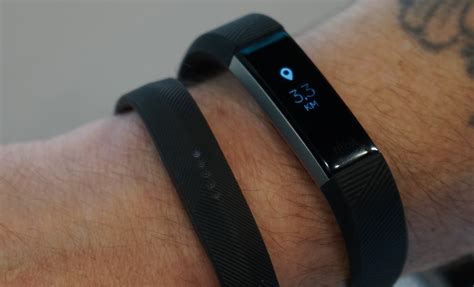 Test Fitbit Alta HR - Was man vom Einsteigermodell erwarten kann ...