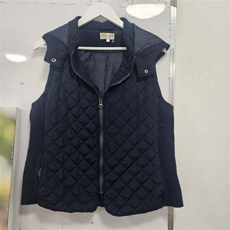 Regatta Womens Size 14 Navy Blue puffer vest (s)