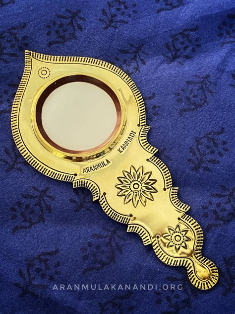 Handheld Mirrors – ARANMULA KANNADI