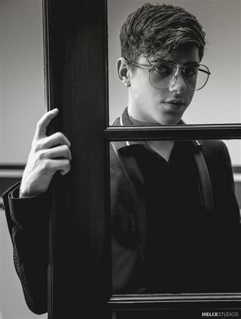 Lovely Boys: Joey Mills