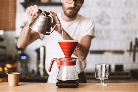 10 Mistakes Everyone Makes When Brewing Coffee at Home | Levista Coffee