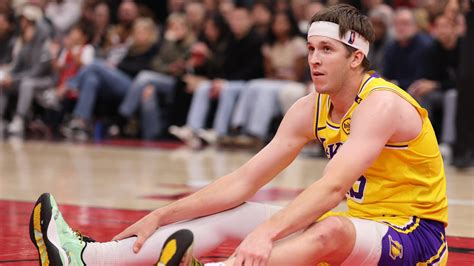 Lakers’ Massive Austin Reaves Update After Injury Panic - Heavy Sports