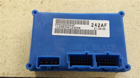 2005 Dodge Durango Transmission Control Module 的图像结果