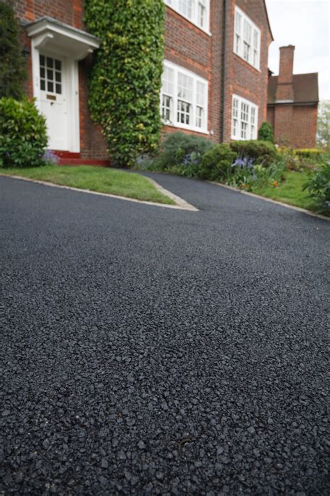 How to Make Your Asphalt Driveway Last Longer - Paving Contractor ...
