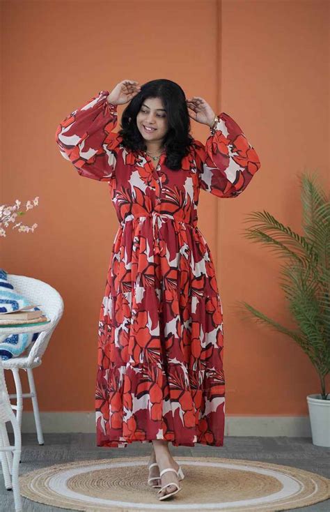 Sol Gloss Maroon Georgette Tier Dress – Ruffleberry