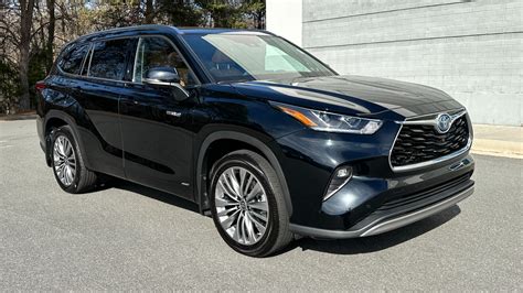Used 2021 Toyota Highlander Hybrid Platinum For Sale ($44,000) | Formula Imports Stock #FC13432