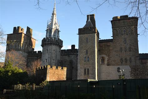 2560x1440 wallpaper | grey and brown castle | Peakpx