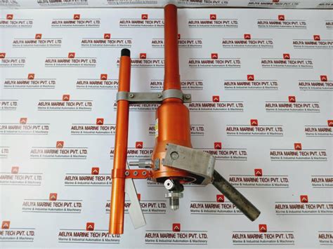 Restech Plt Pneumatic Line Thrower With Projectile 2101 – Aeliya Marine
