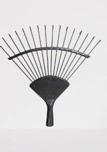 KRASHAK GARDEN HAND LEAF RAKE WITH 16 TEETH Leaf Rake Price in India ...