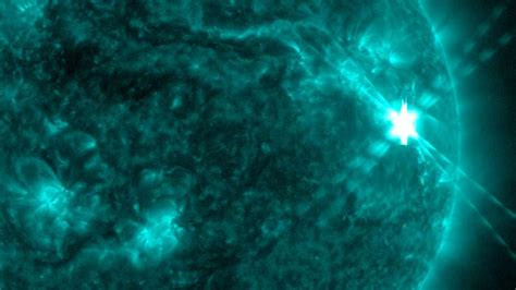 Sun's Explosive Show Captured On Camera - Biggest Eruption In 6 Years ...