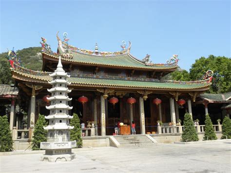 Top 10 des temples et monastères de Chine — Chine Informations