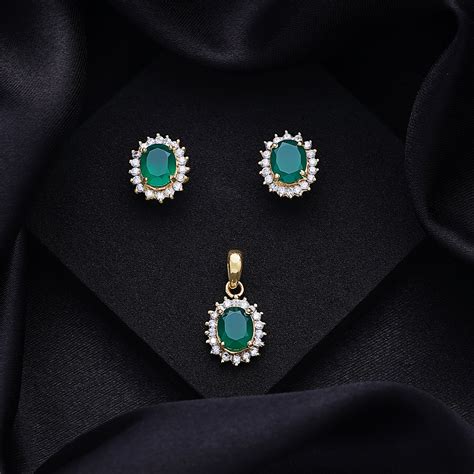 Pure Silver Jewellery Sets – Royal Emerald Earrings & CZ Pendant Set