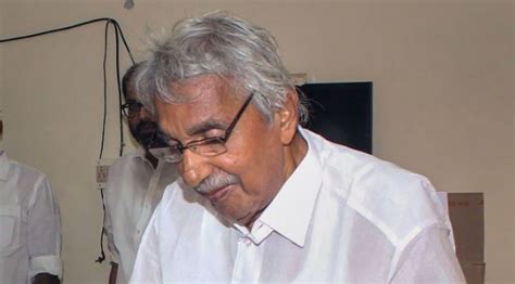 Oommen Chandy to be shifted to Bengaluru for further treatment, says K ...