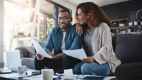 Life Annuity vs Living Annuity – or Both? - mCubed Group