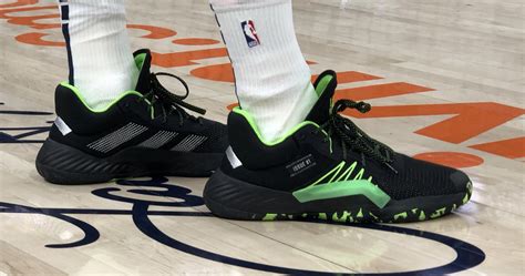 Donovan Mitchell Shoe Size / Adidas Donovan Mitchell Signature Shoes ...