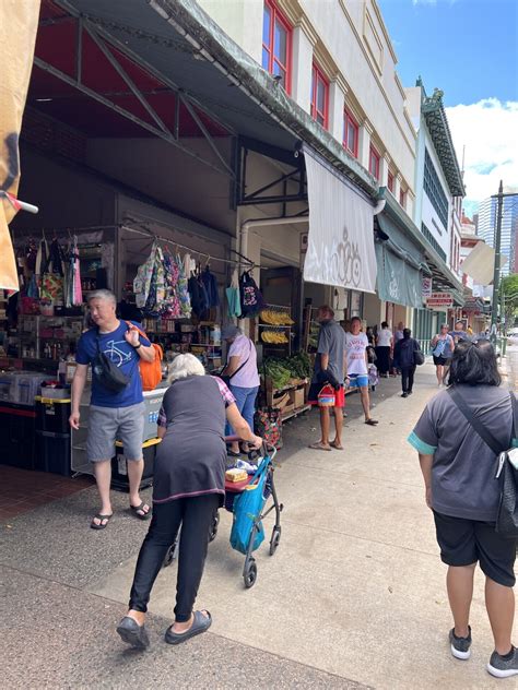 1120 Maunakea St, Honolulu, HI 96817 - Maunakea Marketplace | LoopNet