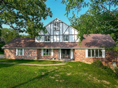 7221 Castle Rock Rd, Jefferson City, MO 65101 | Homes.com