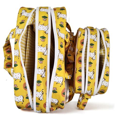 PICHWAI PASTURES PRINT TRAVEL BAG