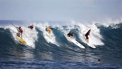 Maldives Surfing: A Guide To Experience The Thrill In 2026!