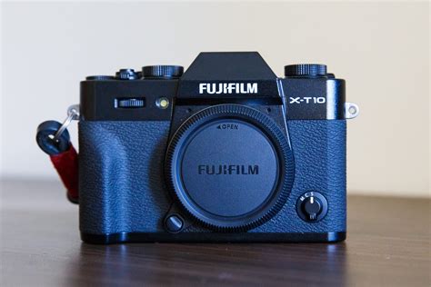 The Fujifilm X-T10 for Street Photography - Street Hunters