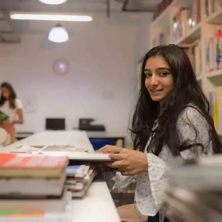 How to Apply: Fashion & Design Courses, Entrance Exam | Pearl Academy