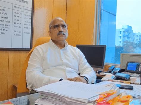 ADG advises MP police recruits to read Ramayana during training ...