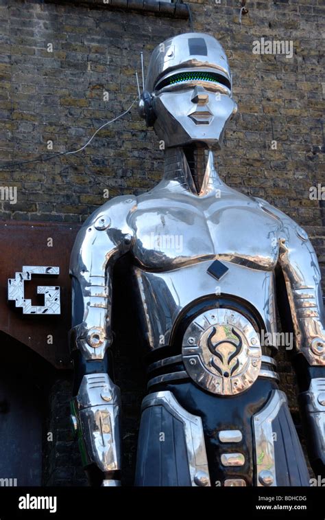 Cyborg Model 的图像结果