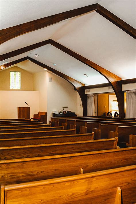 Hughes Springs - Reeder-Davis Funeral Home