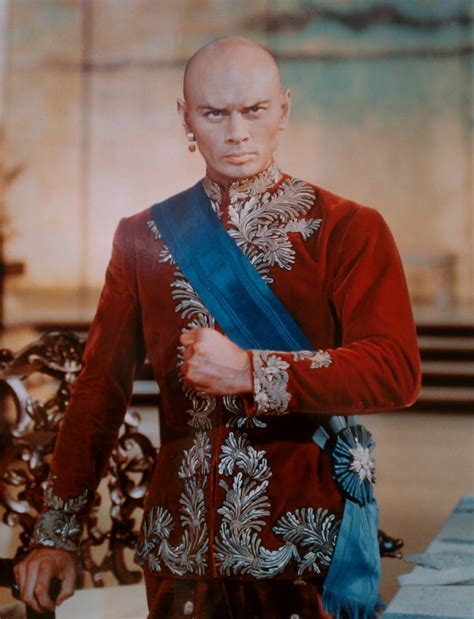 Yul Brynner: A Gift from the King | Yul brynner, Film posters vintage ...