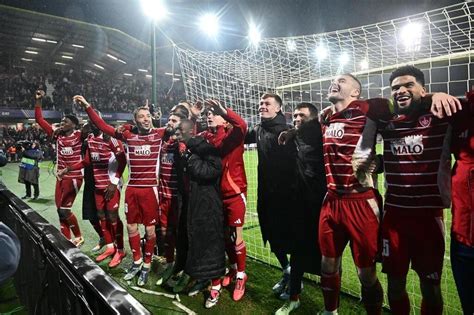 VIDÉO. Buts, temps forts… Le résumé de Stade Brestois - PSV Eindhoven ...