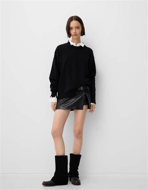 Leather effect mini skirt - Women | Bershka