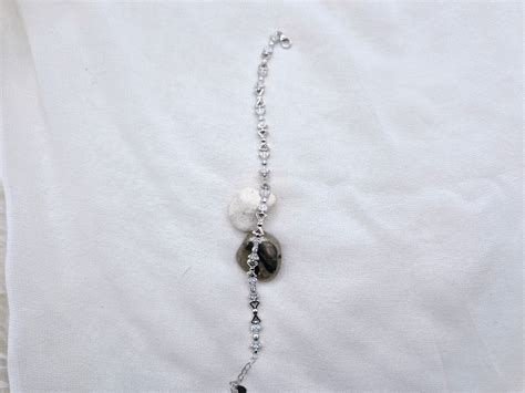 CZ BOW SILVER BRACELET – Kinavah