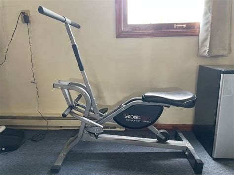 Aerobic Rider Exercise Machine 的图像结果