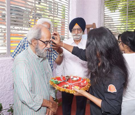 IIFA INDIA : Art Exhibition