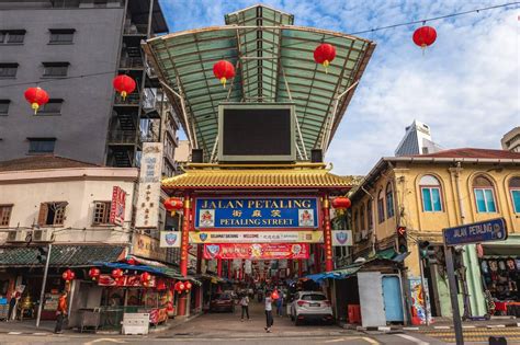 Petaling Street In Malaysia: The Ultimate Local Guide