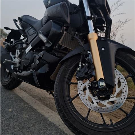 Saiga Parts Golden Front Shocker Cover for Yamaha MT15 Version 1.0 ...