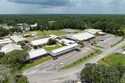 Freeport, FL City Guide | About Living in Freeport - Homes.com